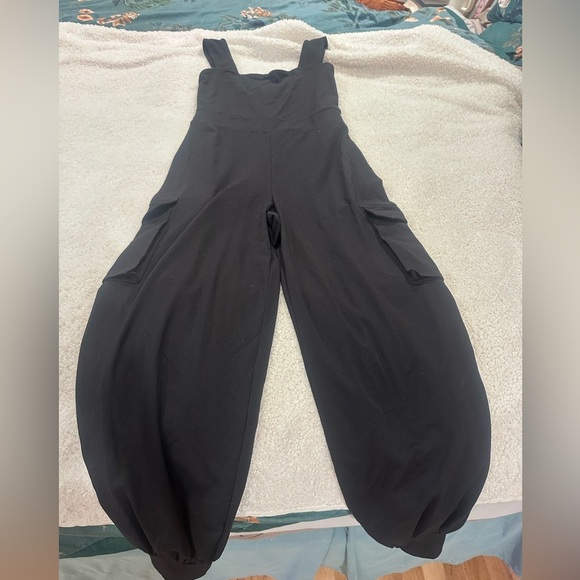 Susana Monaco Cargo Wide Strap Jumpsuit in black. Size M. EUC. - Picture 6 of 7